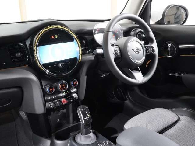 MINI COOPER D 5DOOR