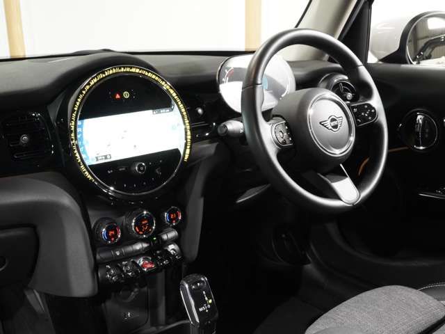 MINI COOPER SD 5DOOR
