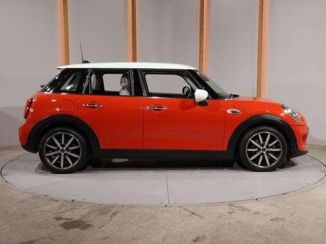 MINI COOPER D 5DOOR