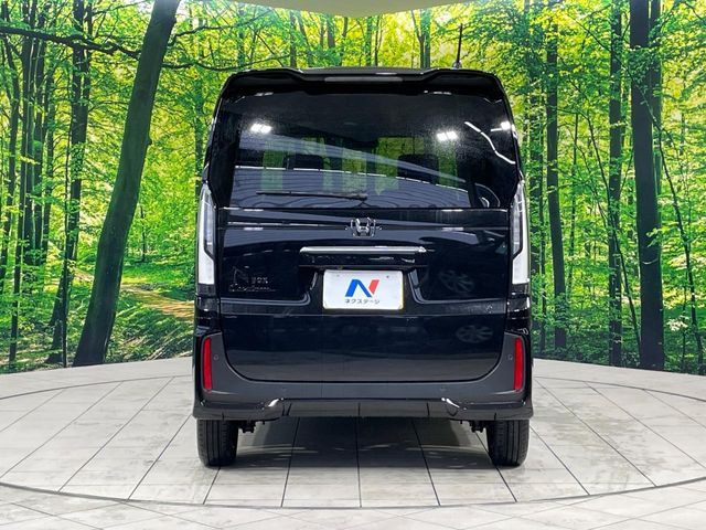 N BOX