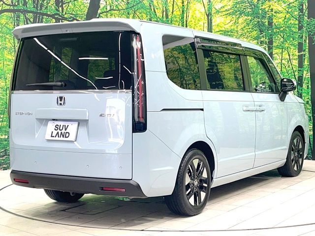 STEPWAGON e:HEV