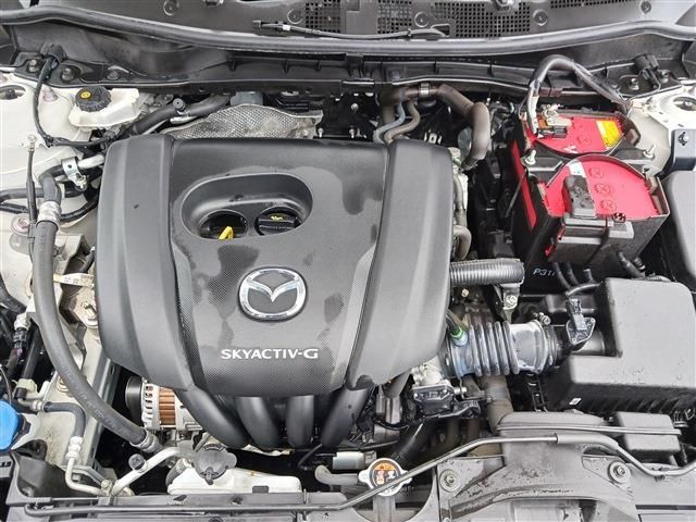 MAZDA2