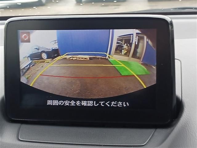 MAZDA2