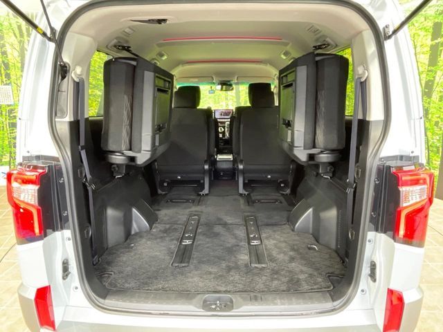 DELICA D:5 4WD