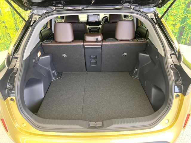 YARIS CROSS HYBRID