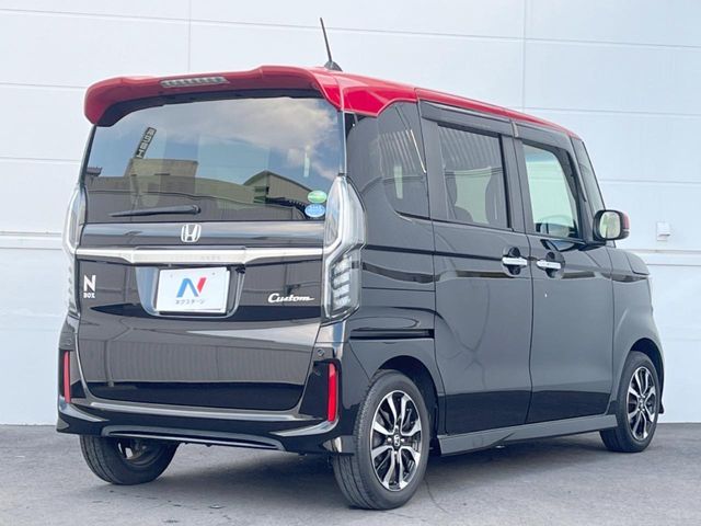 N BOX CUSTOM