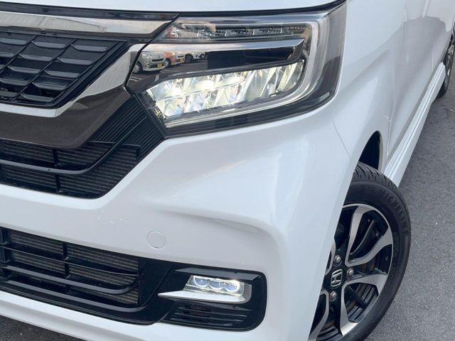 N-BOX CUSTOM