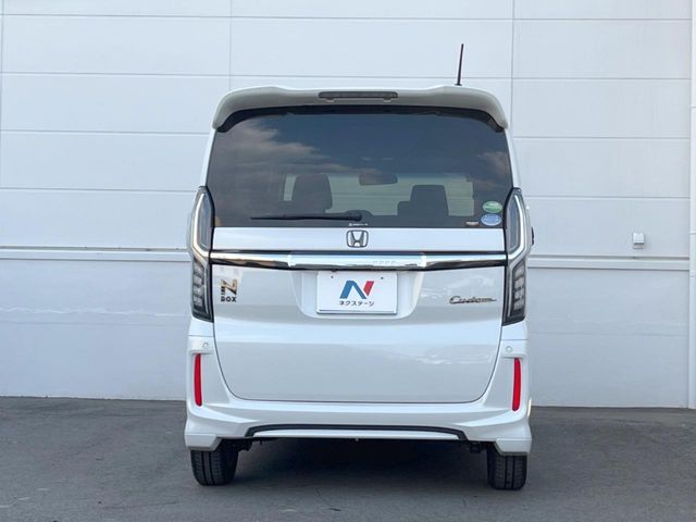 N-BOX CUSTOM