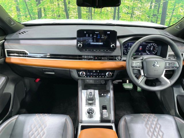 OUTLANDER PHEV