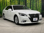 CROWN sedan 4WD