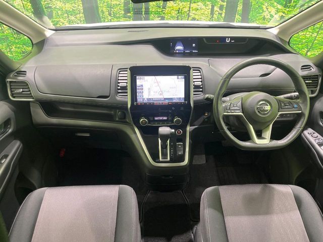 SERENA  S-HYBRID 4WD