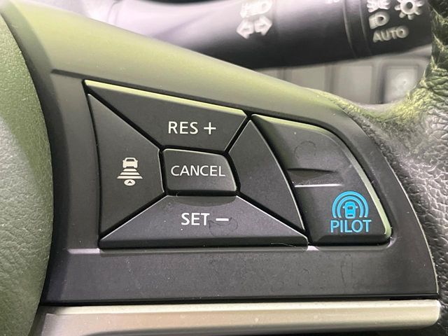 SERENA  S-HYBRID 4WD