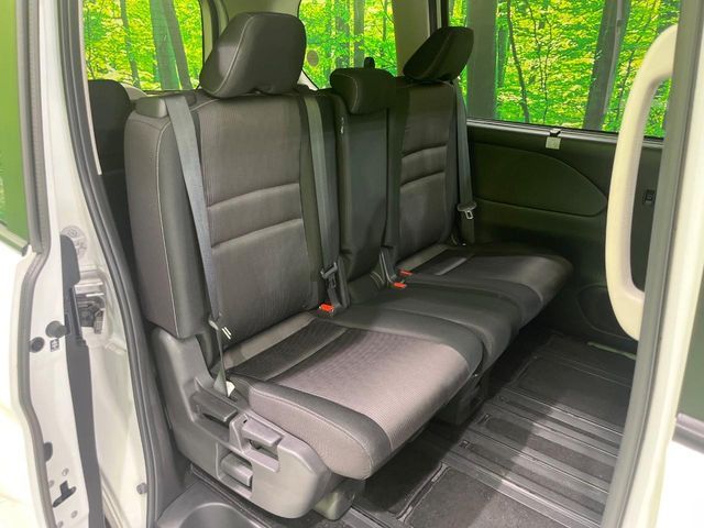 SERENA  S-HYBRID 4WD