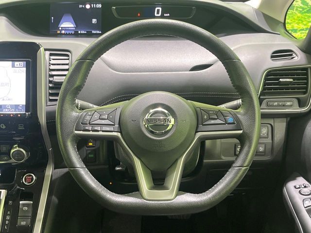 SERENA  S-HYBRID 4WD