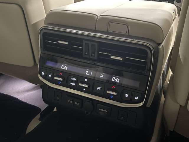 LANDCRUISER wagon