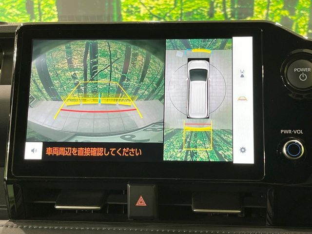 VOXY HYBRID 4WD