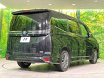 VOXY HYBRID 4WD