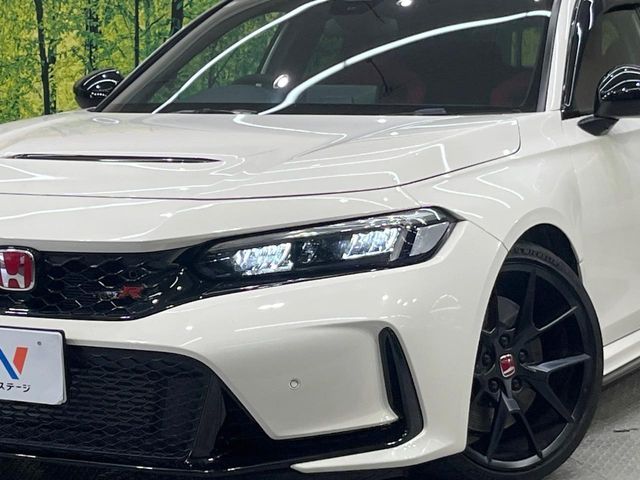 CIVIC hatchback