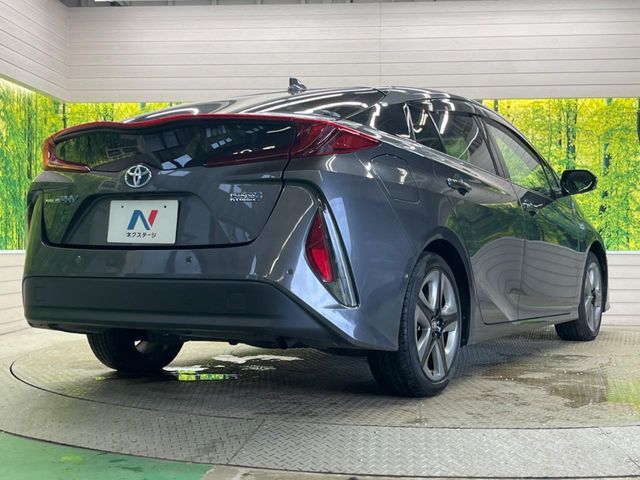PRIUS PHV