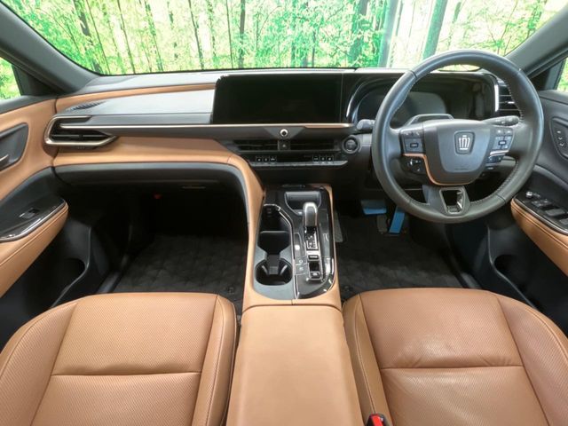 CROWN SPORT