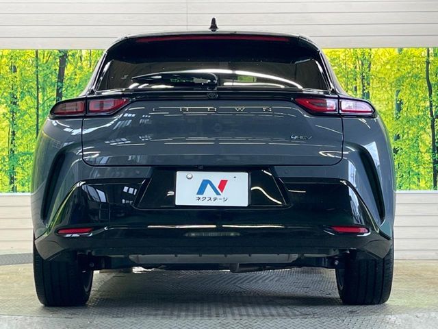 CROWN SPORT
