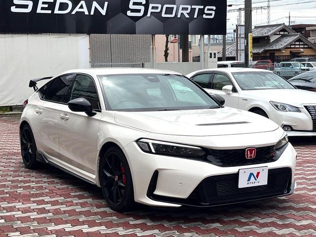 CIVIC hatchback
