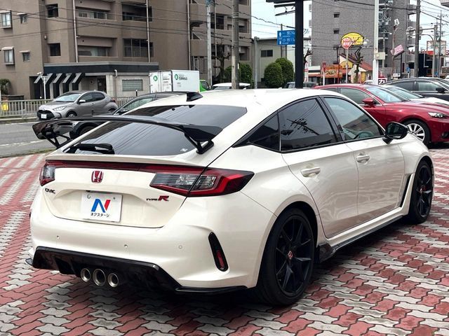 CIVIC hatchback
