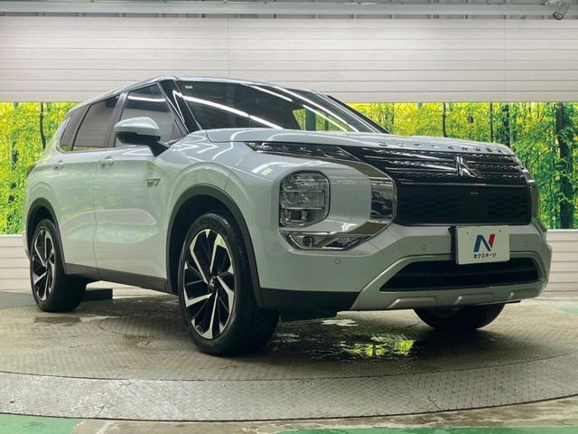 OUTLANDER PHEV