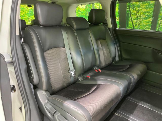 ELGRAND  4WD