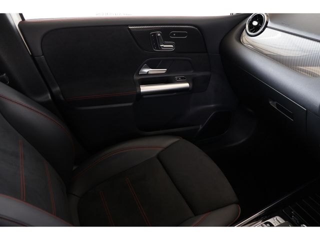 MERCEDES BENZ B class