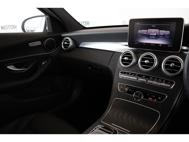MERCEDES BENZ C class sedan