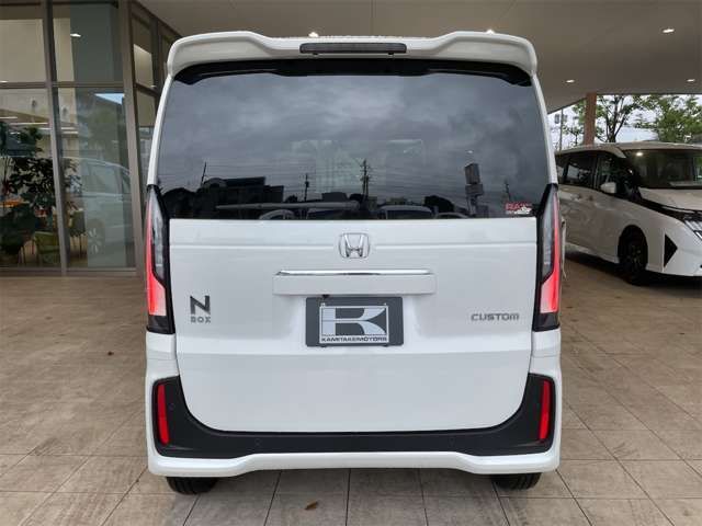 N BOX CUSTOM