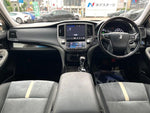 CROWN sedan hybrid