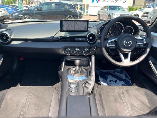 ROADSTER