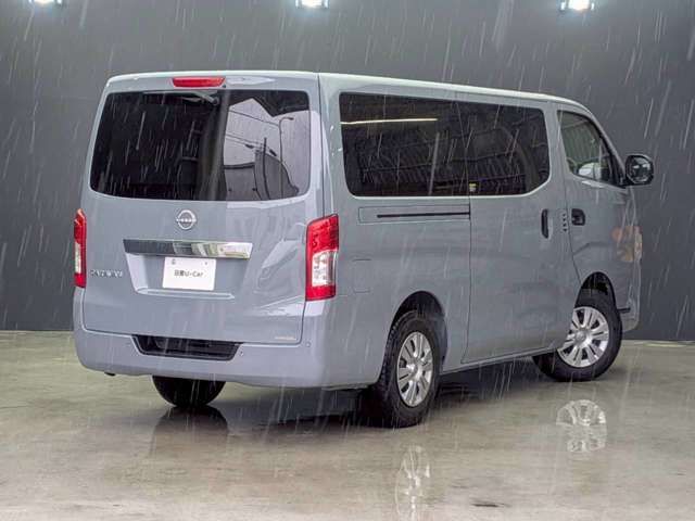 CARAVAN van 2WD
