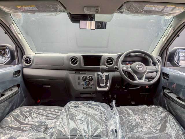CARAVAN van 2WD
