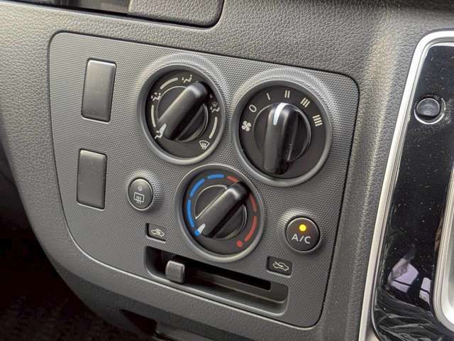 CARAVAN van 2WD