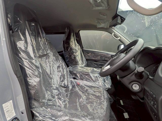 CARAVAN van 2WD