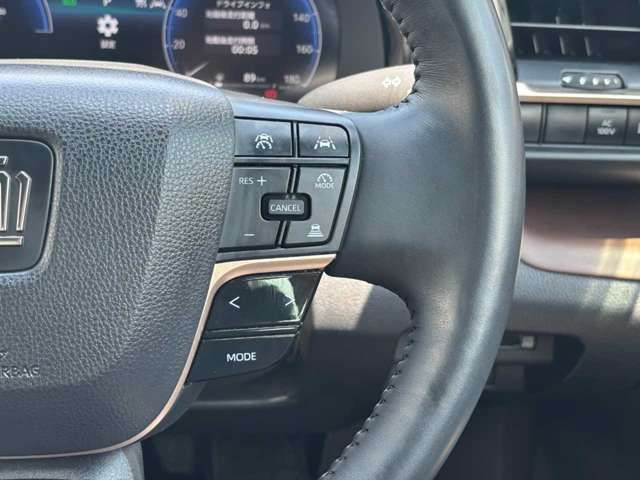 CROWN CROSSOVER