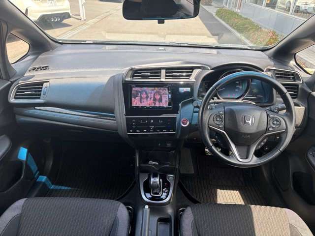 FIT HYBRID