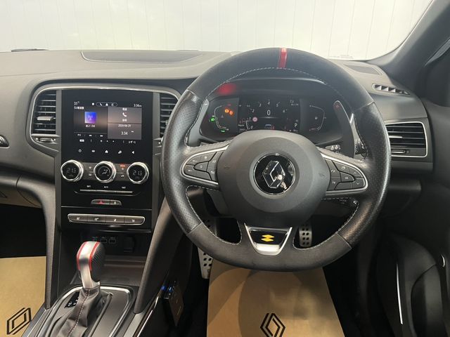 RENAULT MEGANE hatchback