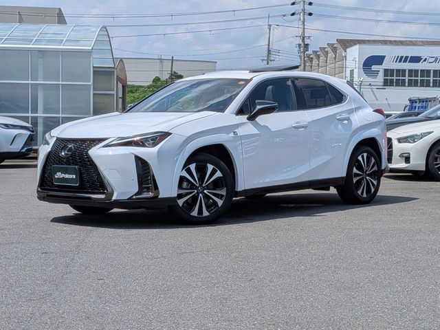 LEXUS UX200