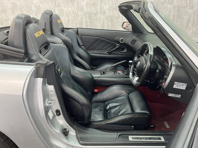 S2000