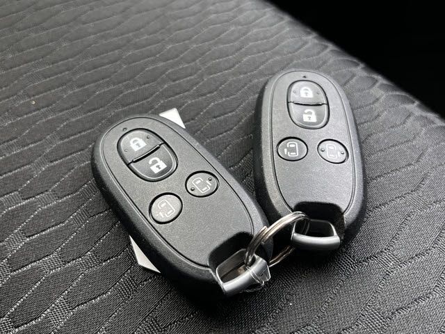 DELICA D:2 CUSTOM 2WD