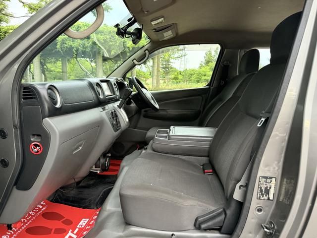 NV350 CARAVAN 4WD