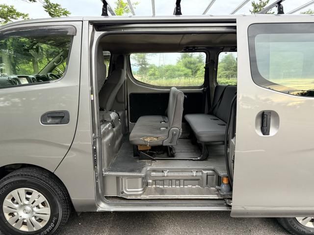 NV350 CARAVAN 4WD