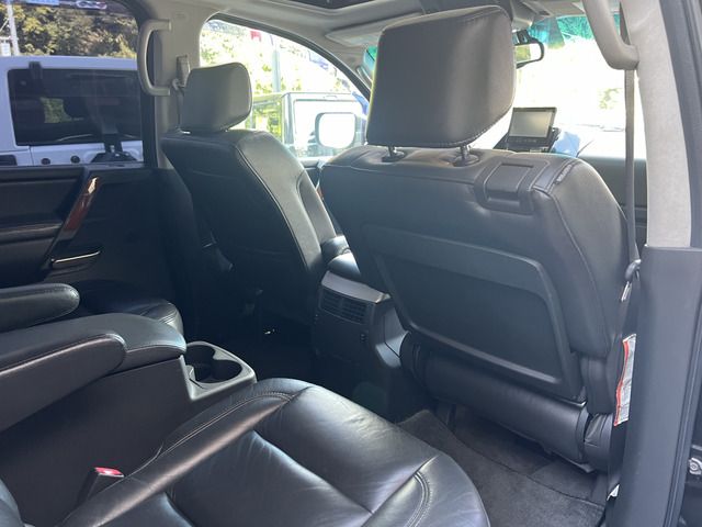 INFINITY QX56 2WD
