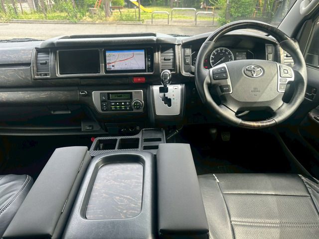 HIACE wagon