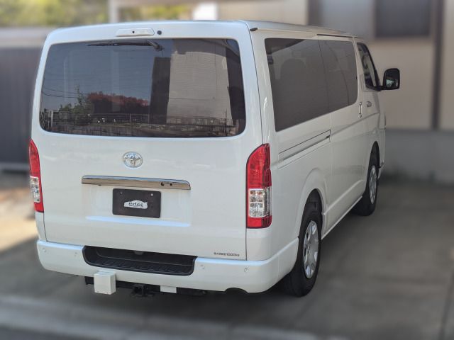 HIACE van 4WD