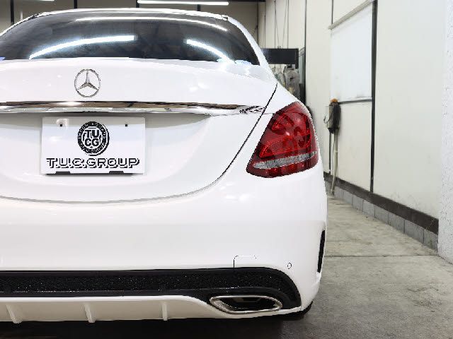 MERCEDES BENZ C class sedan